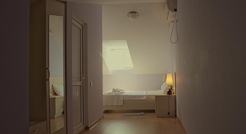 Hotel Tbilisi Garden 객실 사진
