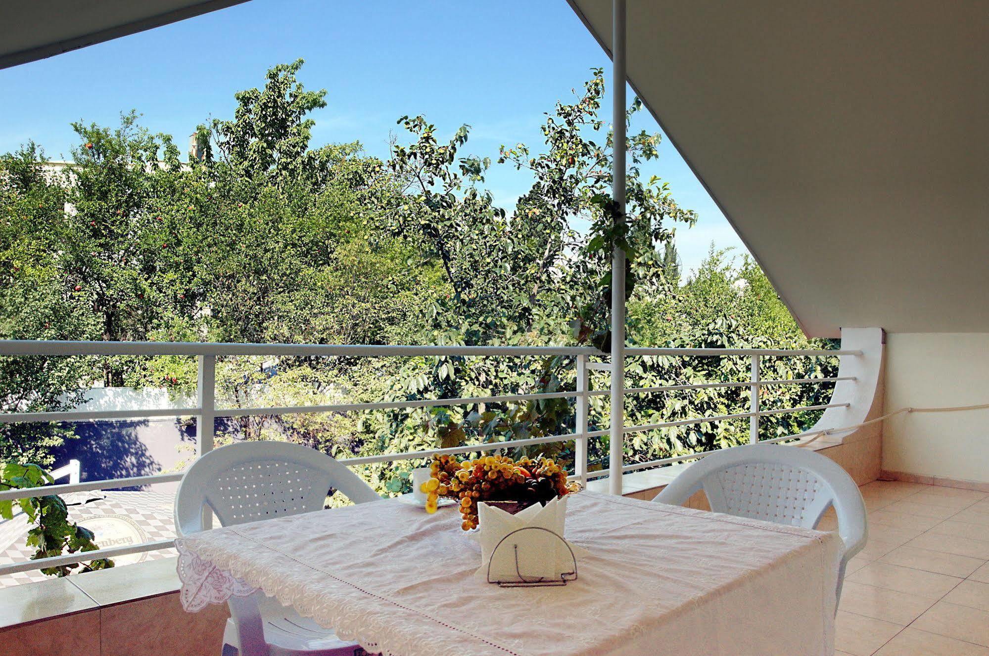Hotel Tbilisi Garden 외부 사진